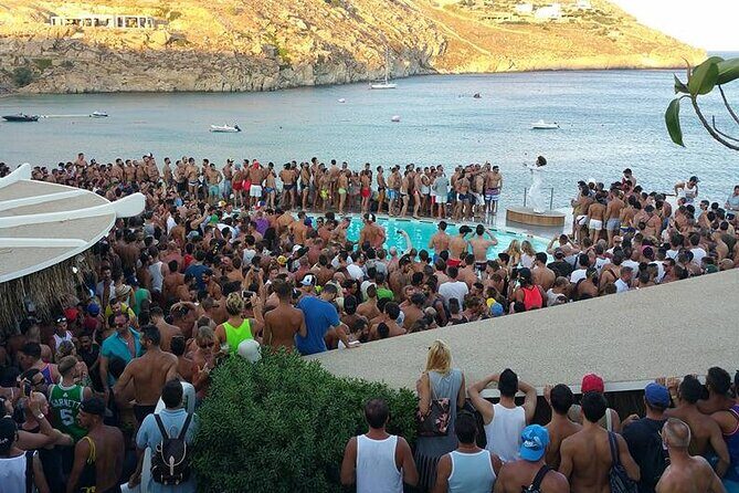 4 Hour Day Party at Beach Clubs in Mykonos - Should You Book This Mykonos Beach Party Hop?