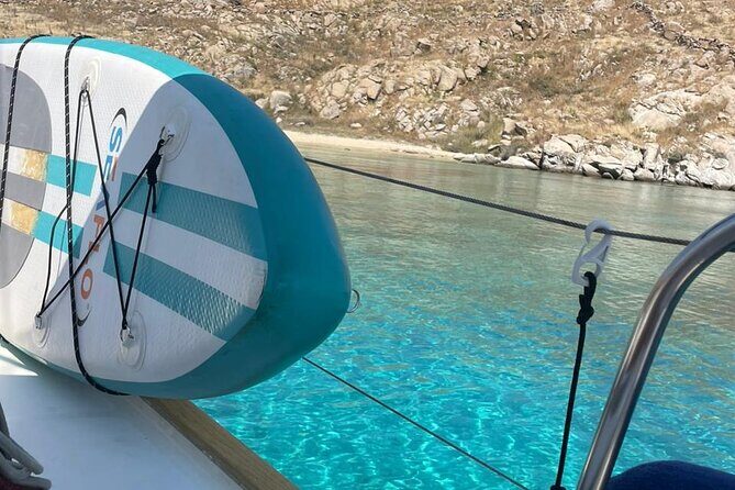 5 Hours Sunset Tour to Delos and Rhenia Island with Dinner - The Food, the Drinks, and the Crew Vibe