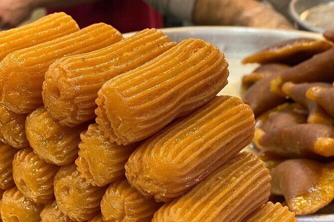 Food Tour in Mykonos - Famous Tastings - Souvlaki and Greek street food: what you should expect next