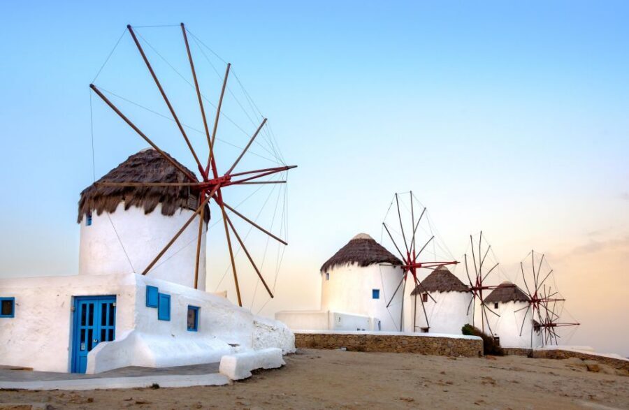 From Mykonos Cruise Port: Old Town Visit and Beach Getaway - Elia Beach: How to Spend Your 3 Hours (Without Rushing)