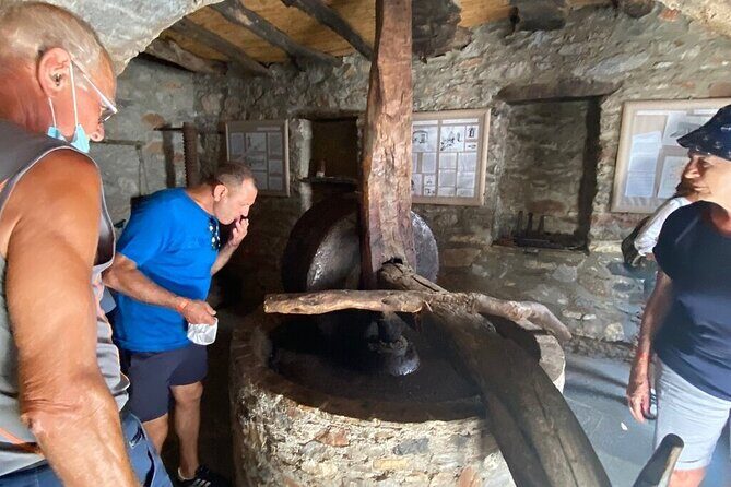 Full-Day Private highlights tour in Naxos island - Melanes Kouros statue: the unfinished story you can see
