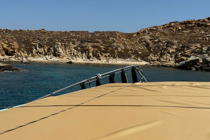 Half-Day Private Cruise with Kaiki around Mykonos - Paradise and Super Paradise: party coast, quick choices