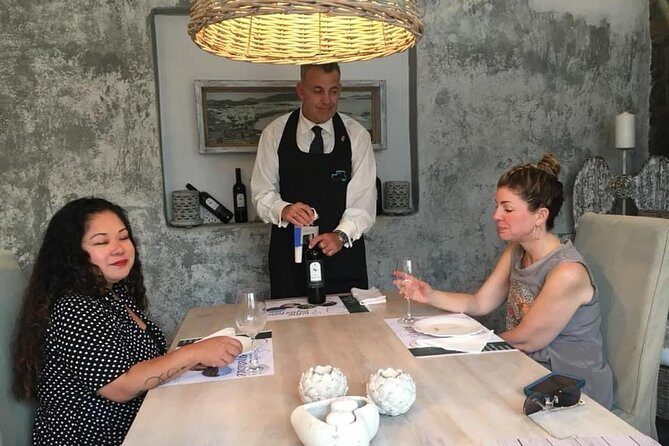 Half-Day Wine Tasting Tour in Mykonos - The tasting flow: 6 wine varieties and the tasting technique lesson