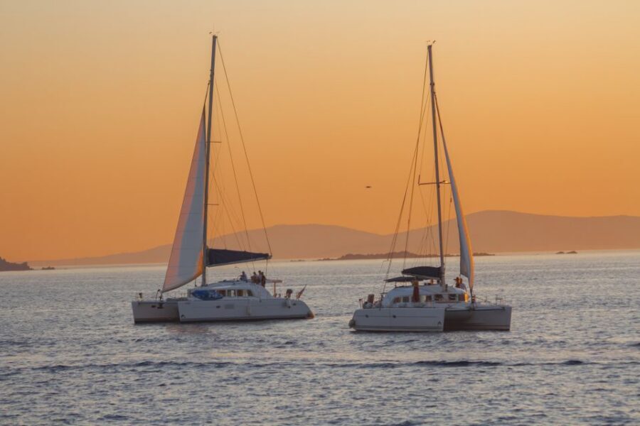 Mykonos: Catamaran Cruise with Lunch, Drinks and Transfer - Booking Tips for Your Best Day at Sea
