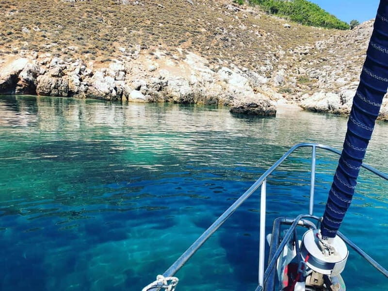 Mykonos: Delos and Rhenia Islands Cruise with BBQ Meal - Who this cruise fits best