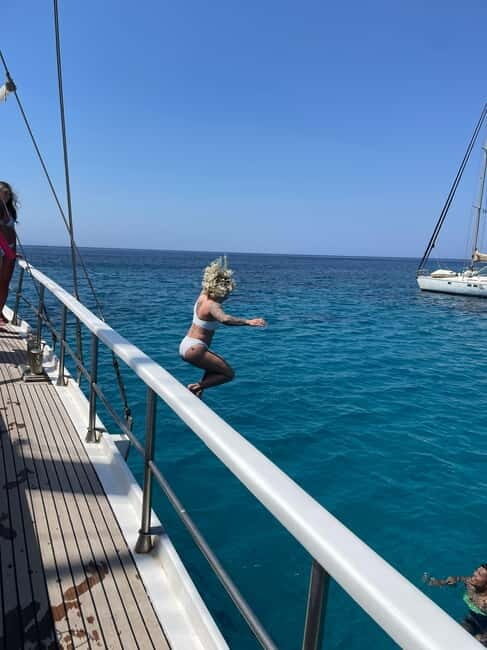 Mykonos: Delos and Rhenia Islands Cruise with BBQ Meal - Transfers and how to choose your meeting point
