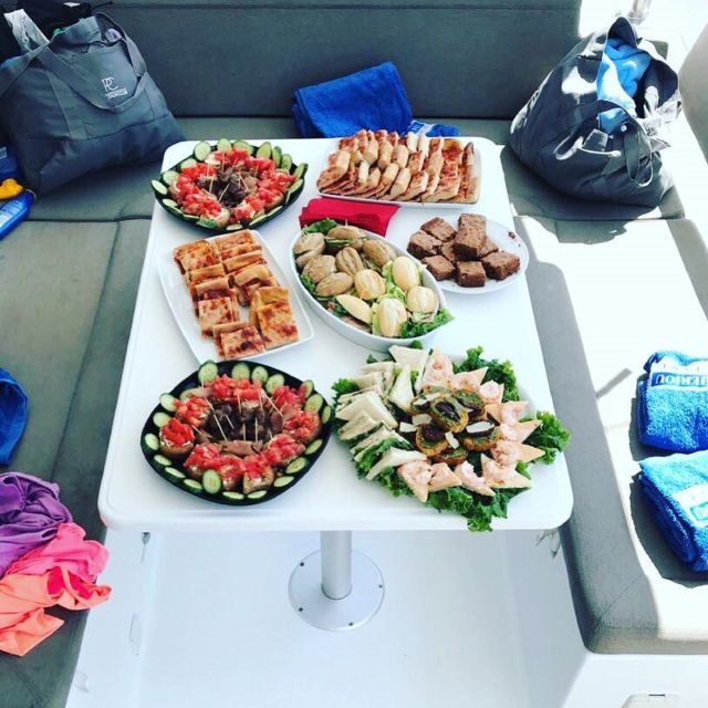 Mykonos: Full-Day Catamaran Cruise with Fresh Lunch - The coastline stops: what you’ll see sailing past Mykonos’ best-known bays