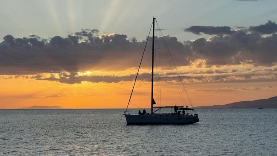Mykonos: Semi-Prive Aegean Sunset Cruise with Mykonian Snack - Why this sunset cruise feels different than a quick party boat