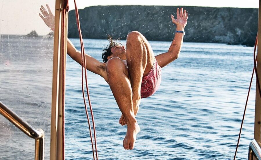 Mykonos: Sunset Boat Party with Open Bar & Live DJ - Mykonos Old Port check-in: where the party starts