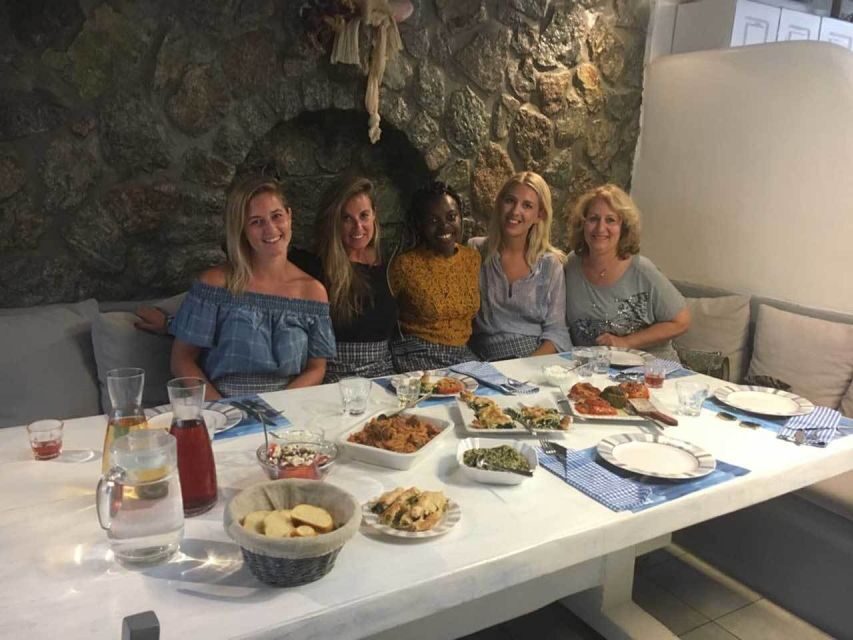 Mykonos: Traditional Lunch or Dinner at the Mykonian Spiti - Key things to know about Mykonian Spiti
