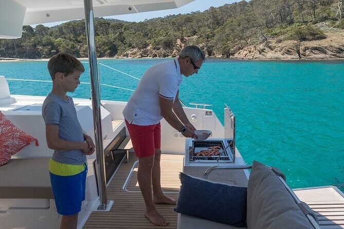 Private 5-Hour Cruise on Brand-New Luxury Catamaran in Mykonos - Snorkel, SUP, and kayaks: included gear that changes the day