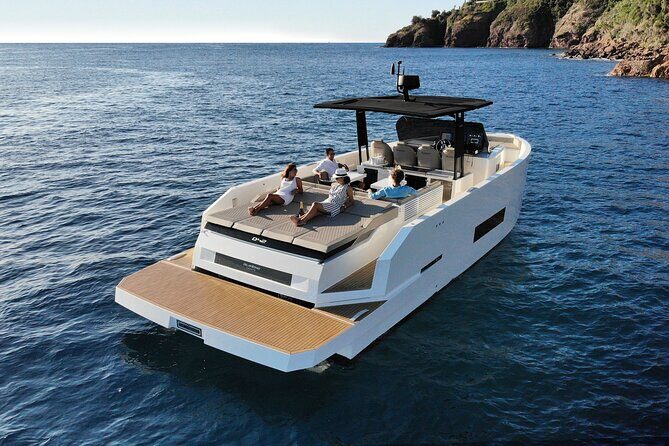 Private 5-Hour Cruise on Brand-New Luxury Yacht in Mykonos (Para Voce) - Comfort you feel fast: private crew, room to move, and onboard basics