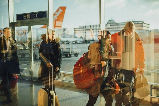 Private Arrival Transfer: Mykonos Airport or Cruise Port to Hotels - What Private Really Means: Car, Driver, and Quiet Arrival