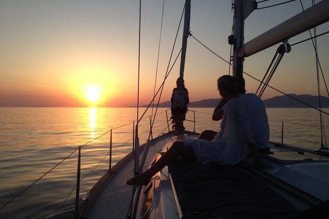 Sunset cruise to Rhenia& Little Venice with transfer - Who should book this cruise, and who might skip it