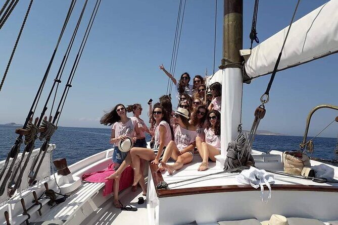 Swim and Fun at Rhenia and Iconic Views! - Snacks, Beer, Wine, and That Easygoing On-Board Vibe